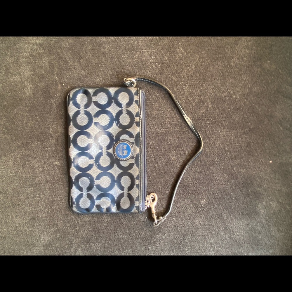 COACH BLUE WRISTLET